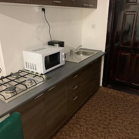 Luxury Accommodation Republicii Brasov Luaran gambar